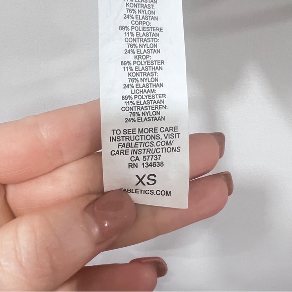 Fabletics cutout bra top size xs - Picture 8 of 8